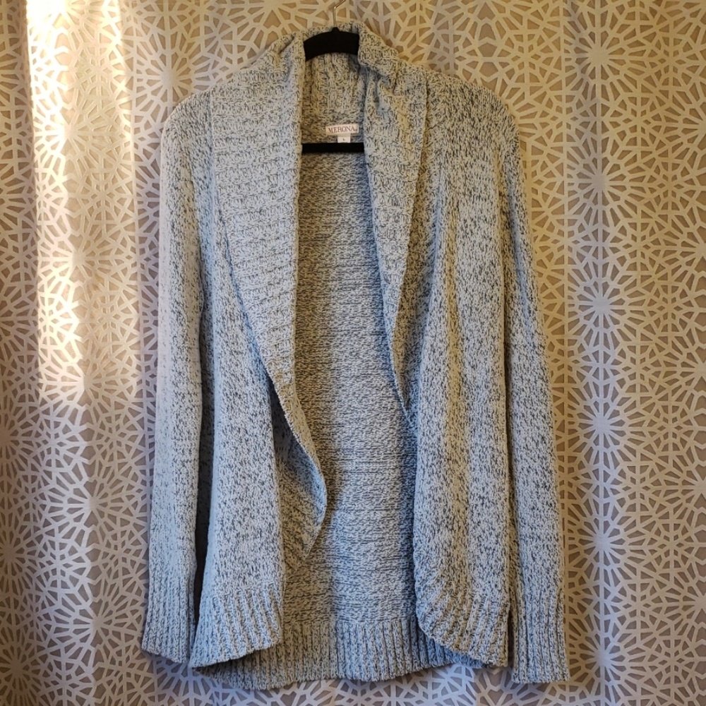 Gray cardigan, L